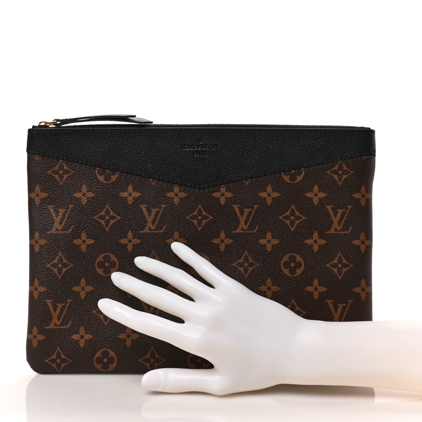 Monogram Daily Pouch Black