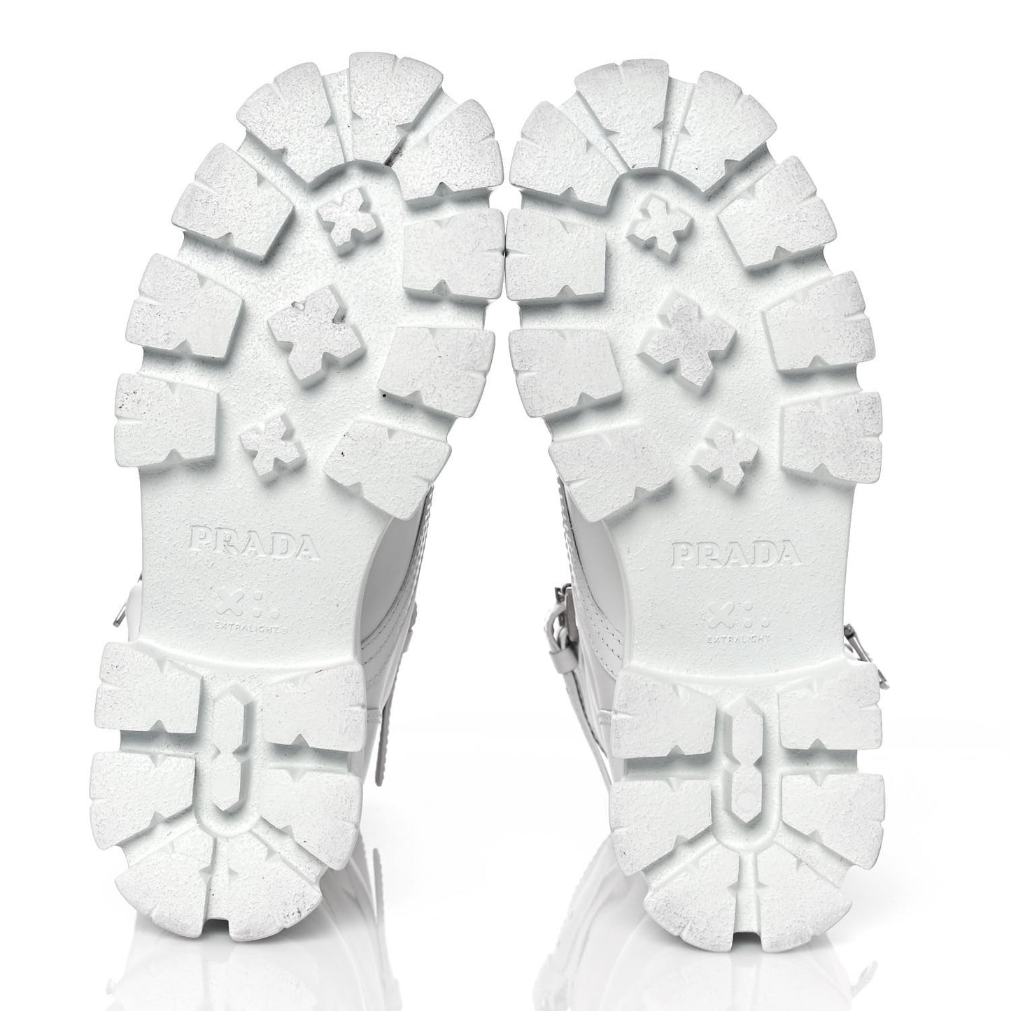 Spazzolato Rois Re-Nylon Metal Triangle Logo Monolith Pouch Pocket 55mm Boots 37.5 White