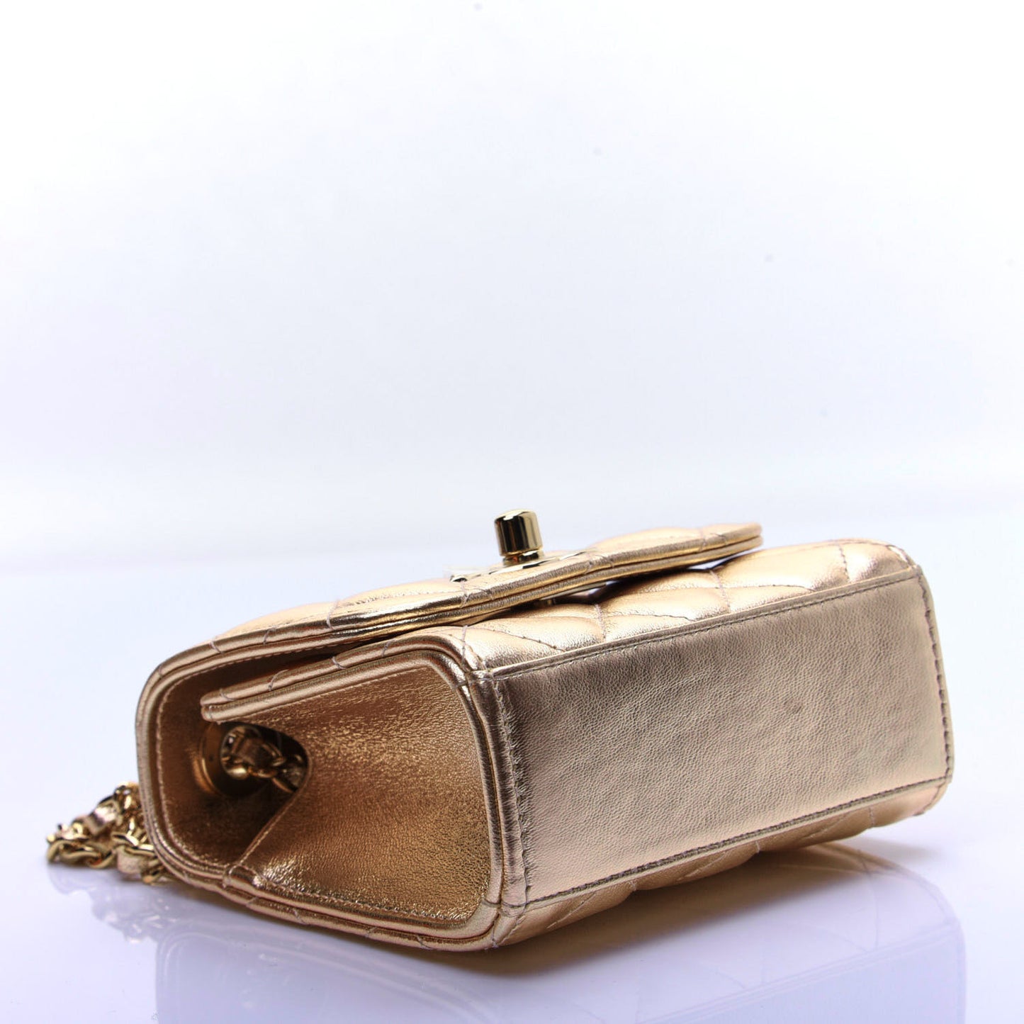 Metallic Lambskin Quilted Mini Trendy CC Clutch With Chain Gold