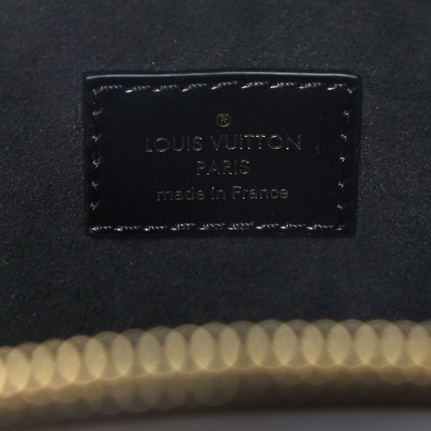 Monogram Toupie