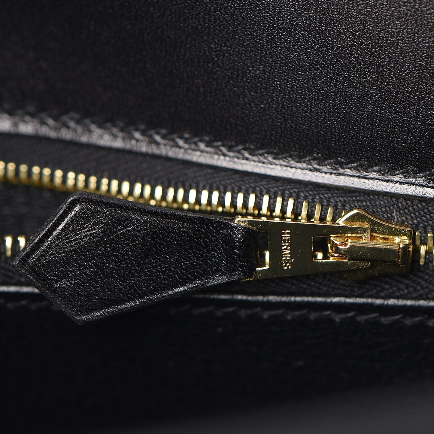 Box Kelly Sellier 28 Black