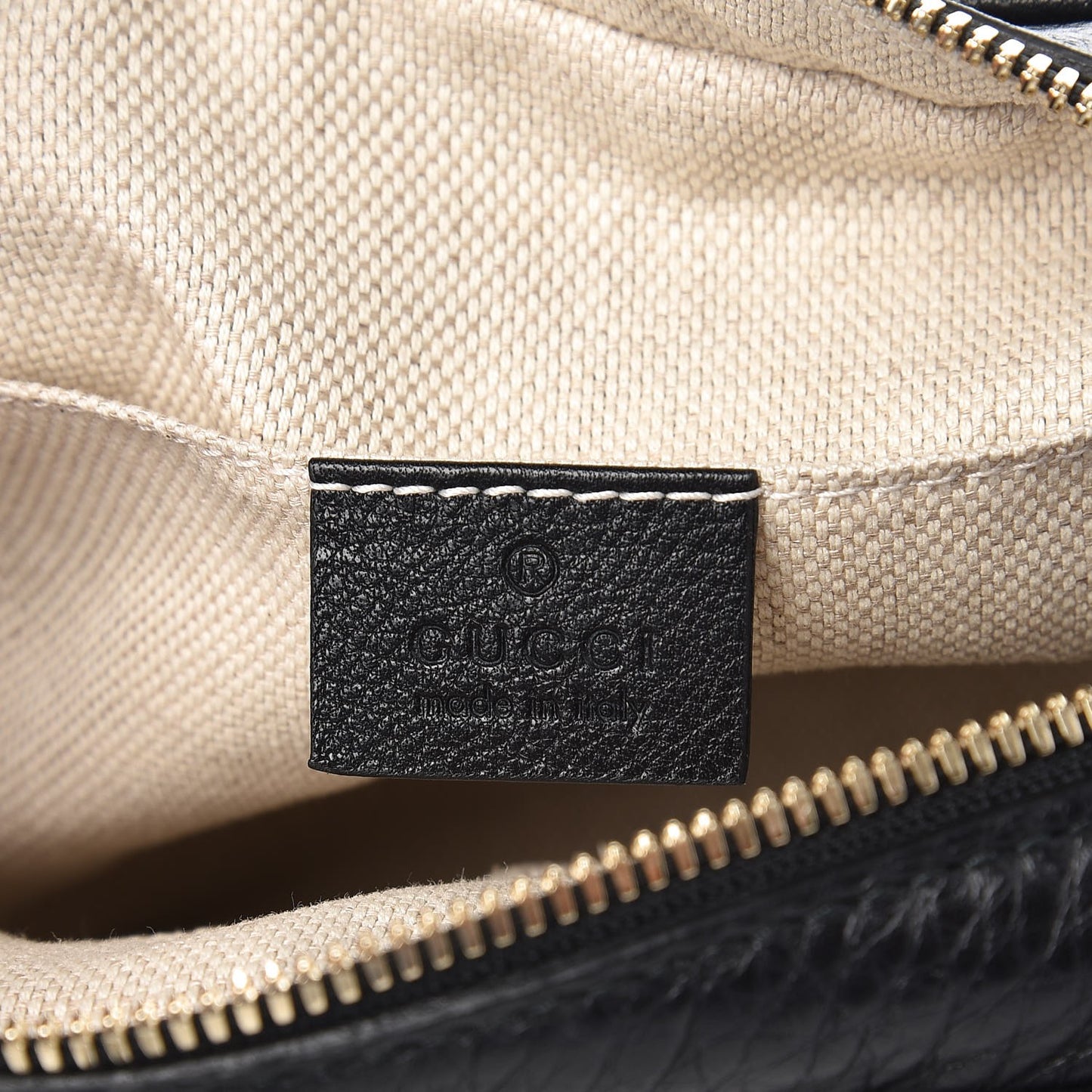 Pebbled Calfskin Small Soho Disco Bag Black