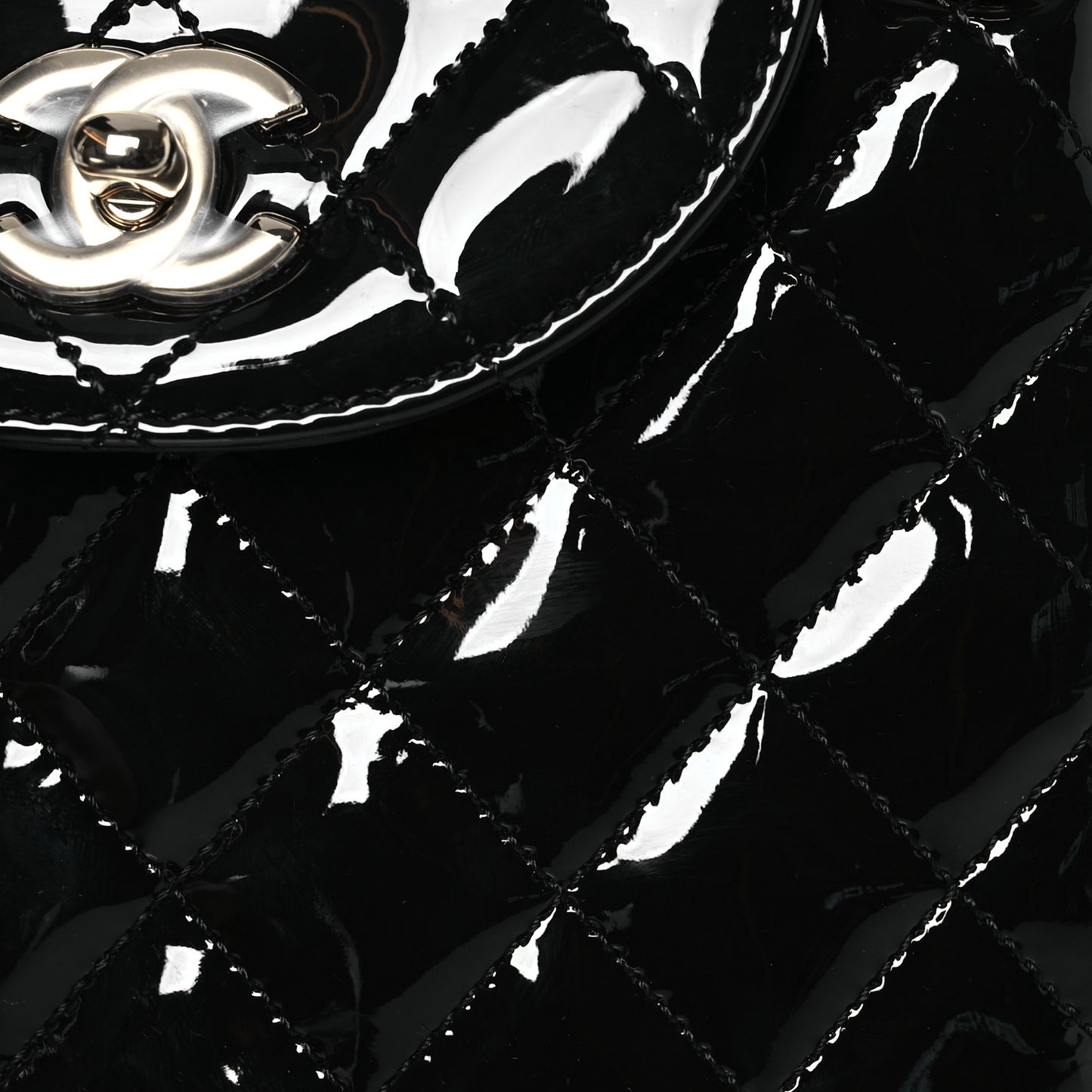 Patent Quilted Shiny Coco Small Flap Hobo Black