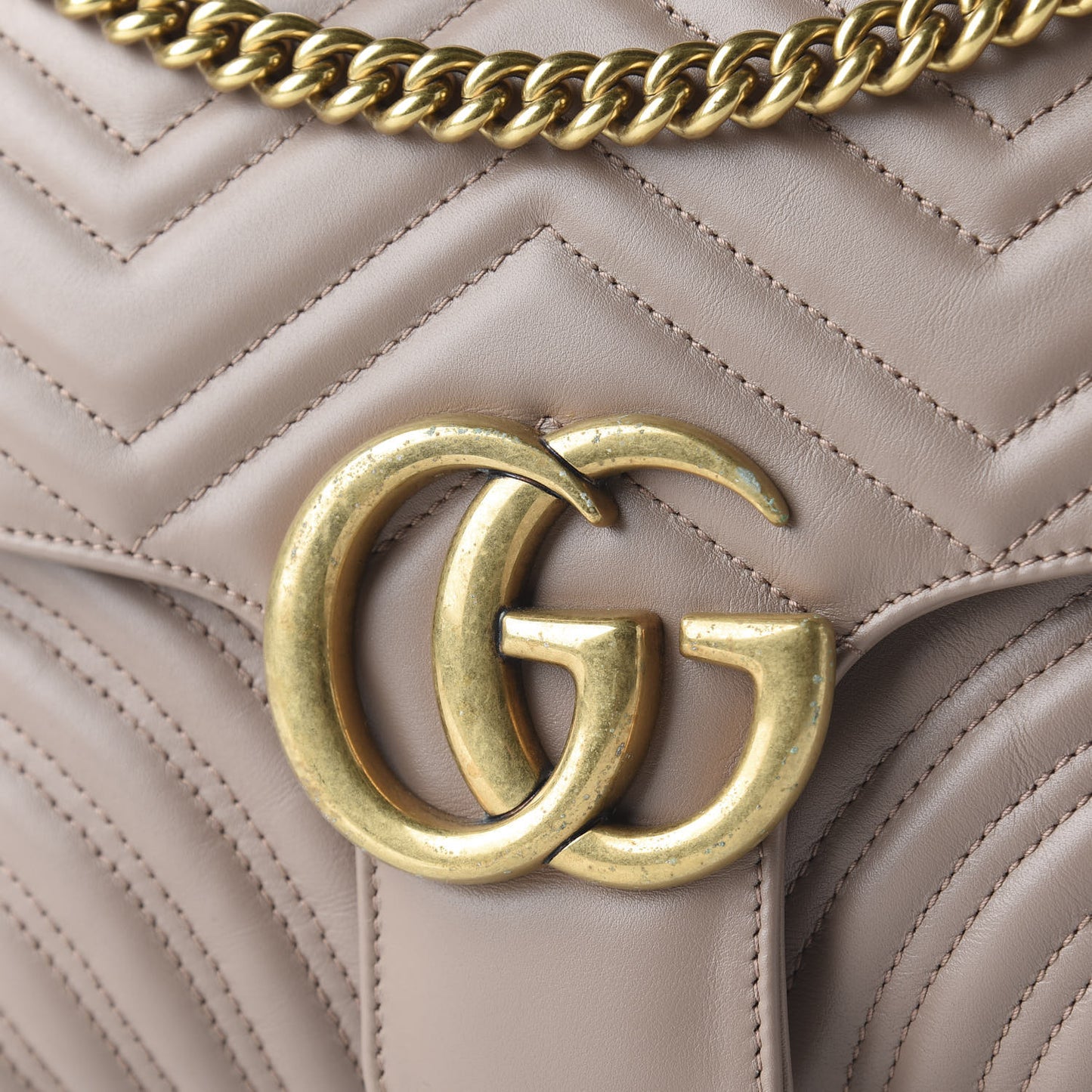 Calfskin Matelasse Medium GG Marmont Shoulder Bag Porcelain Rose