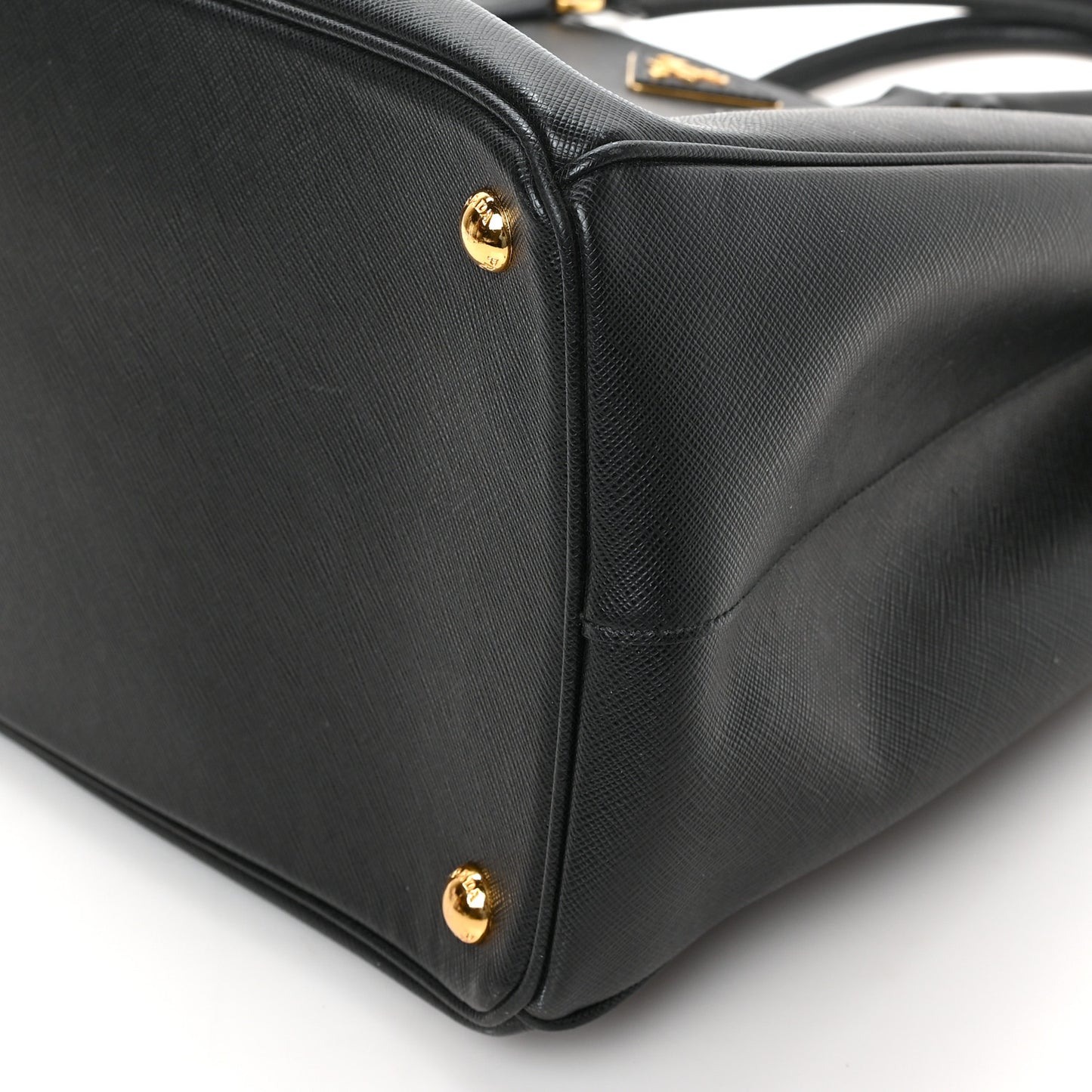 Saffiano Large Galleria Double Zip Tote Black