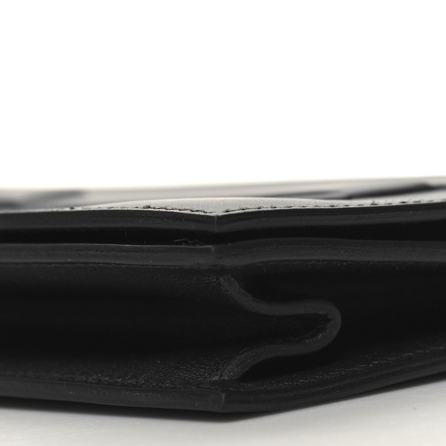 Swift Shadow Clutch 29 Black