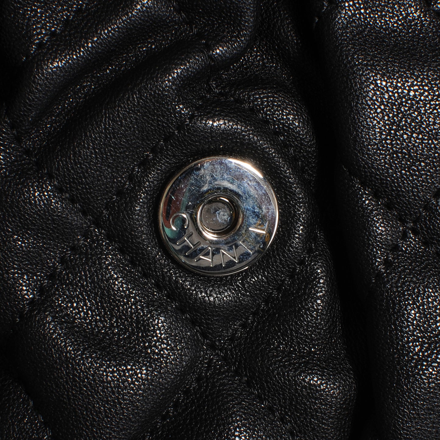 Lambskin Chain Around Medium Messenger Bag Black