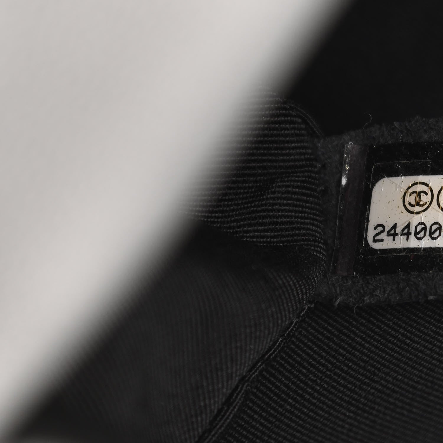 Chanel Caviar Quilted Medium Boy Flap Black 7 of 9