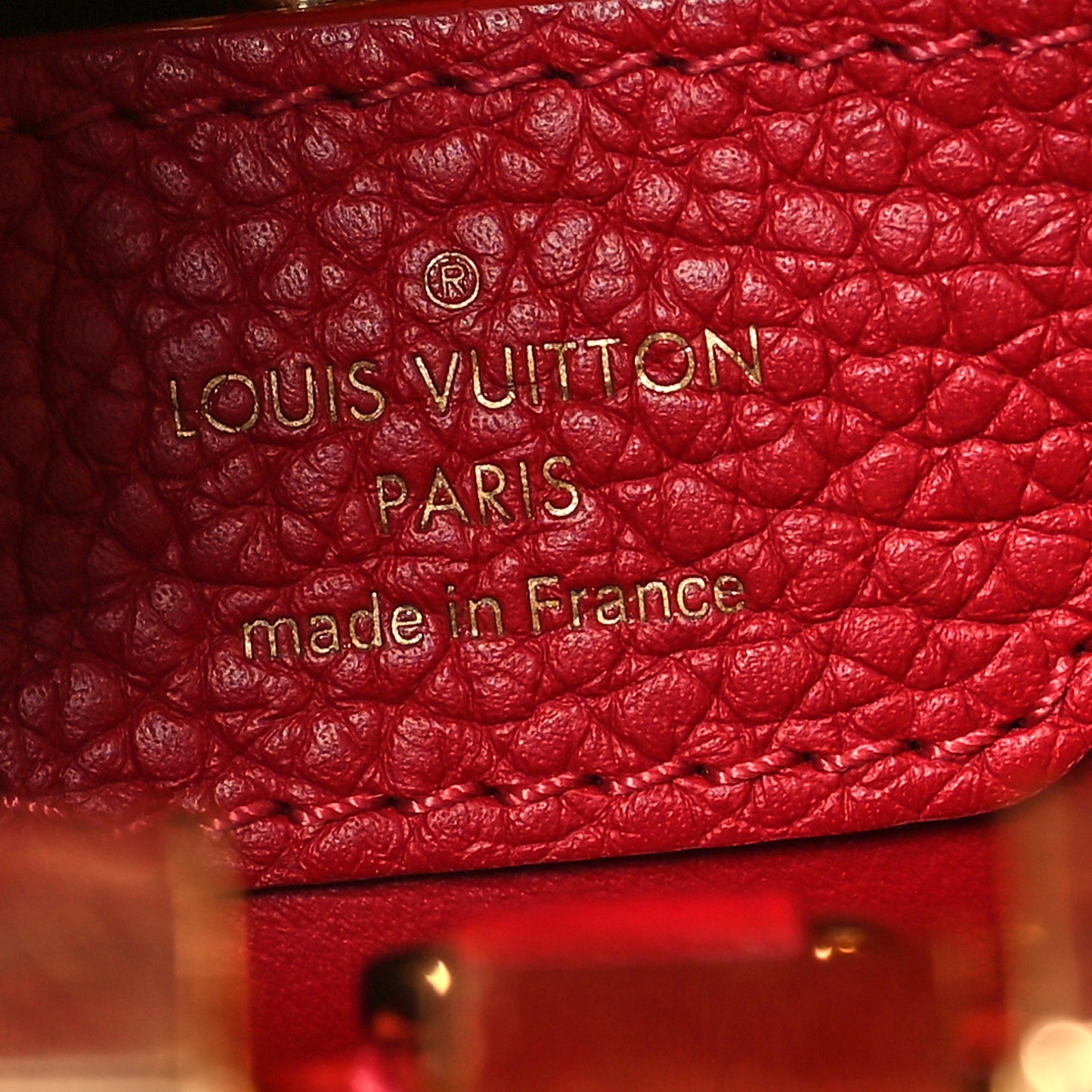 Taurillon Capucines BB Scarlet Red