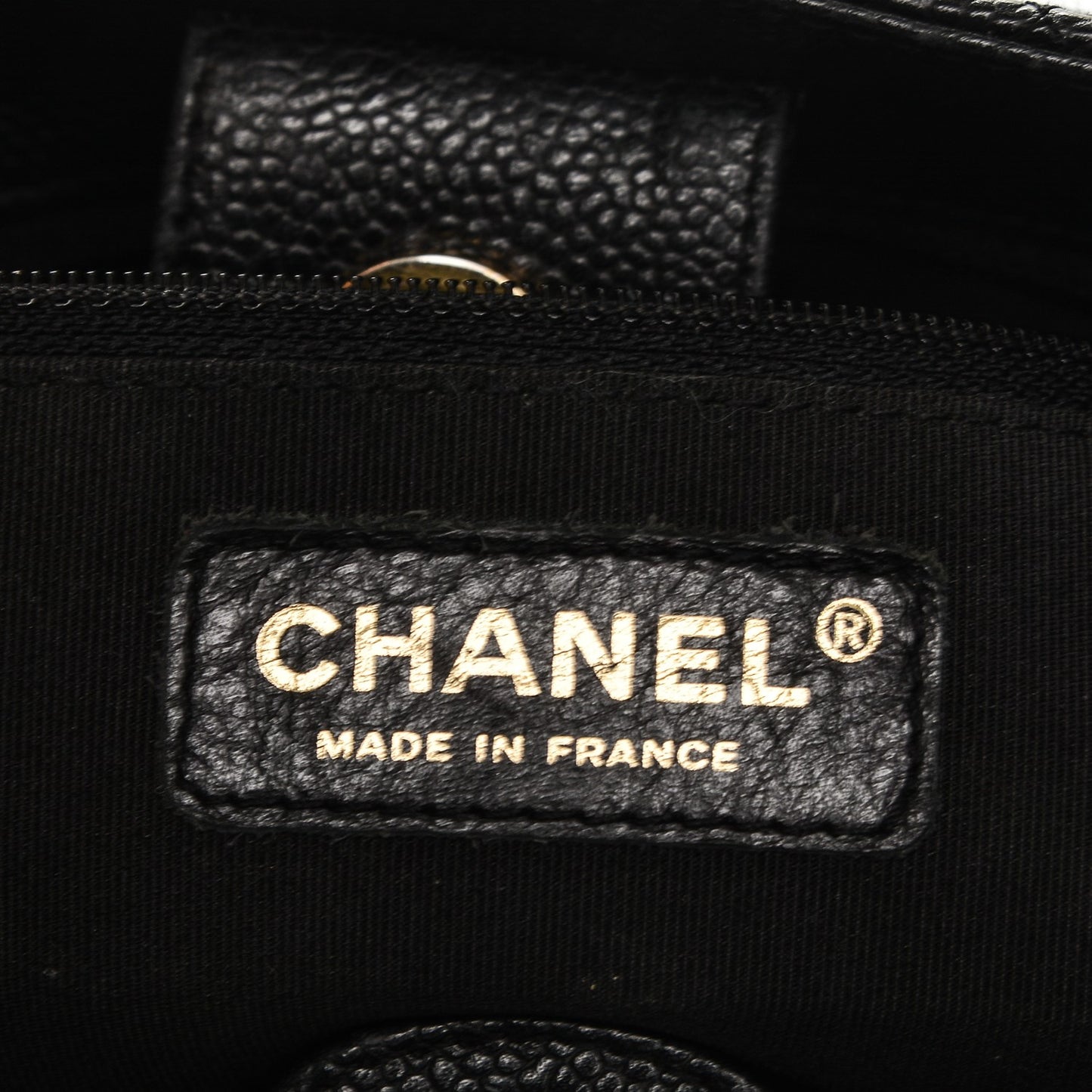 Caviar Quilted Petit Shopping Tote PST Black