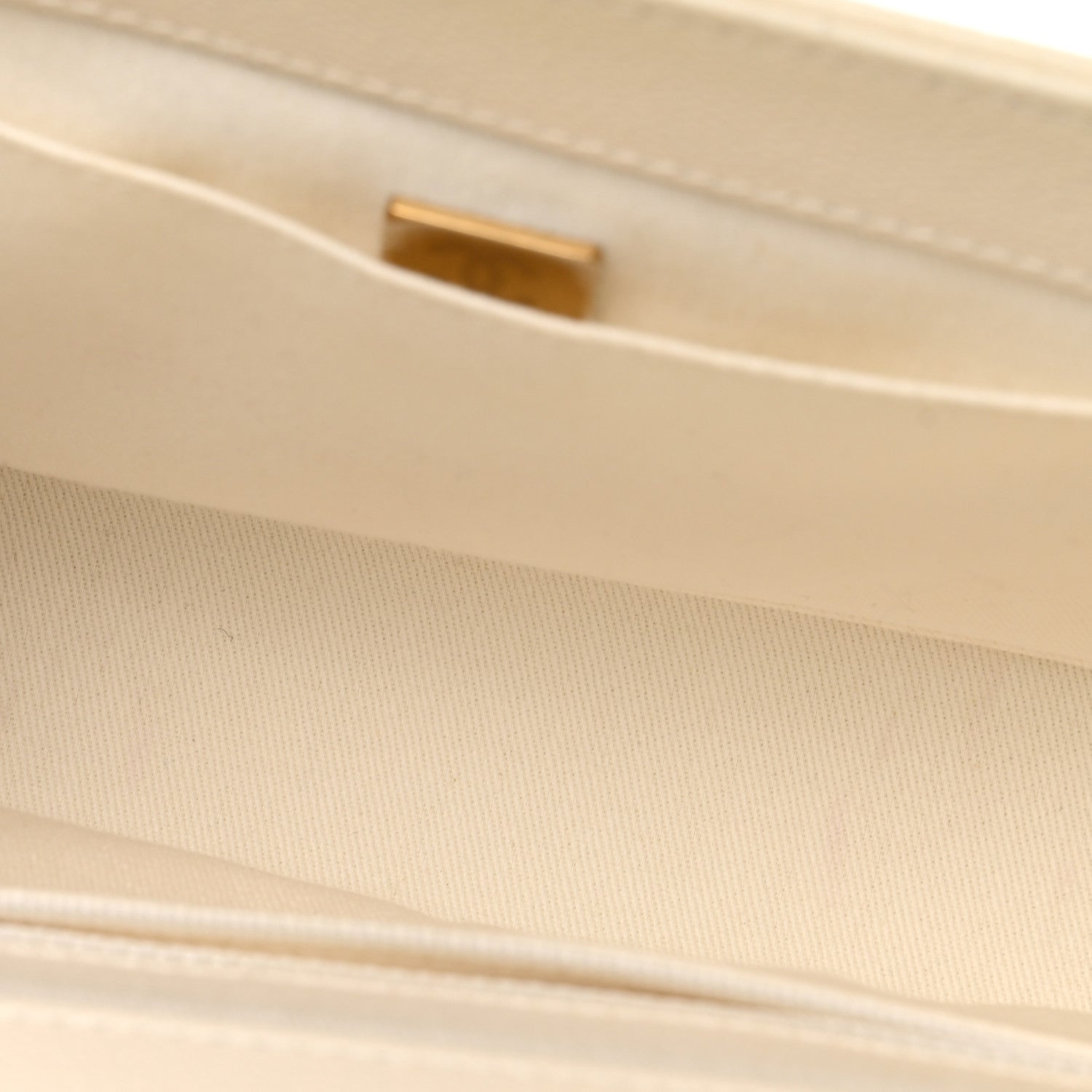 Chanel Caviar Quilted Medium Business Affinity Flap White 5 of 12