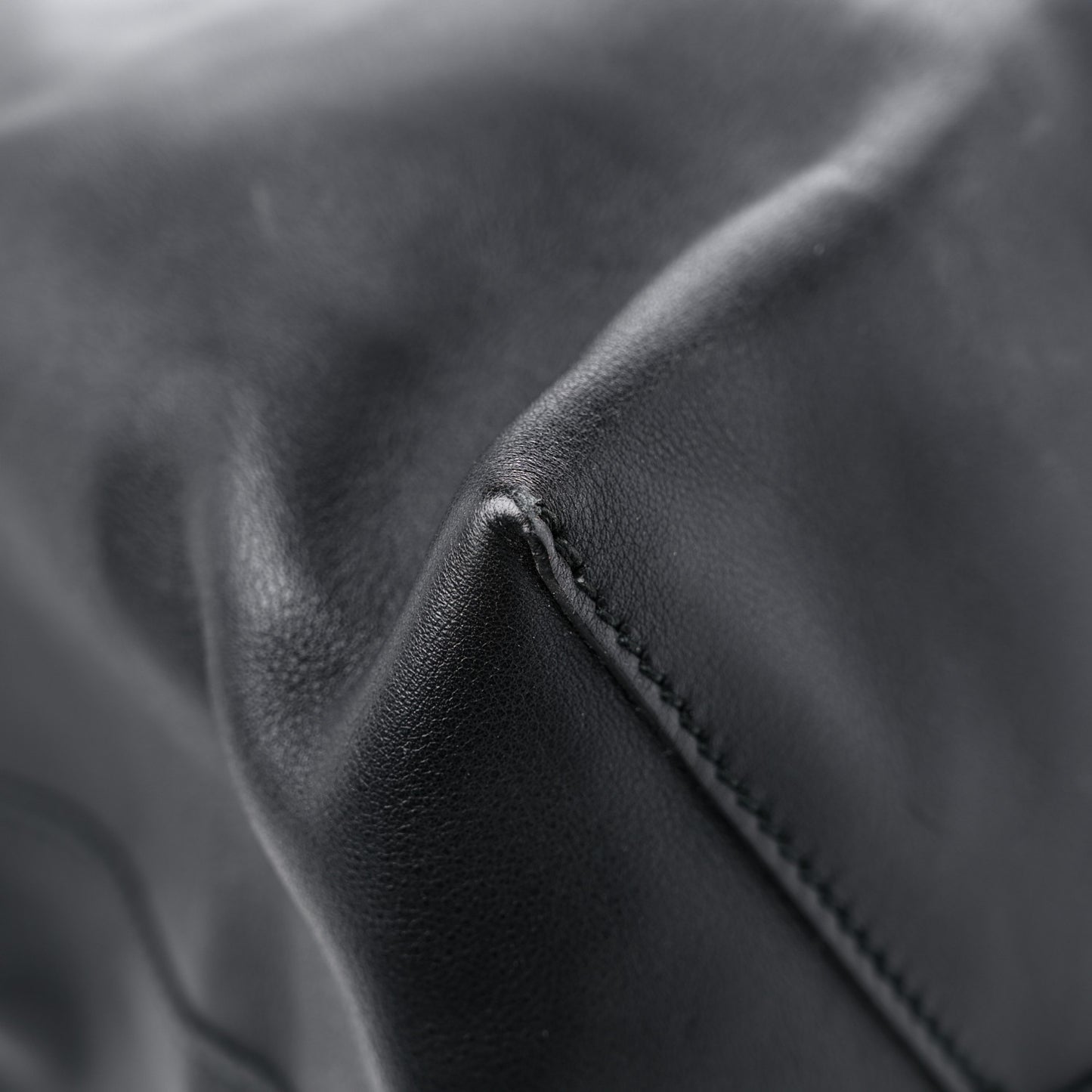 Calfskin Large Horsebit Tote Black