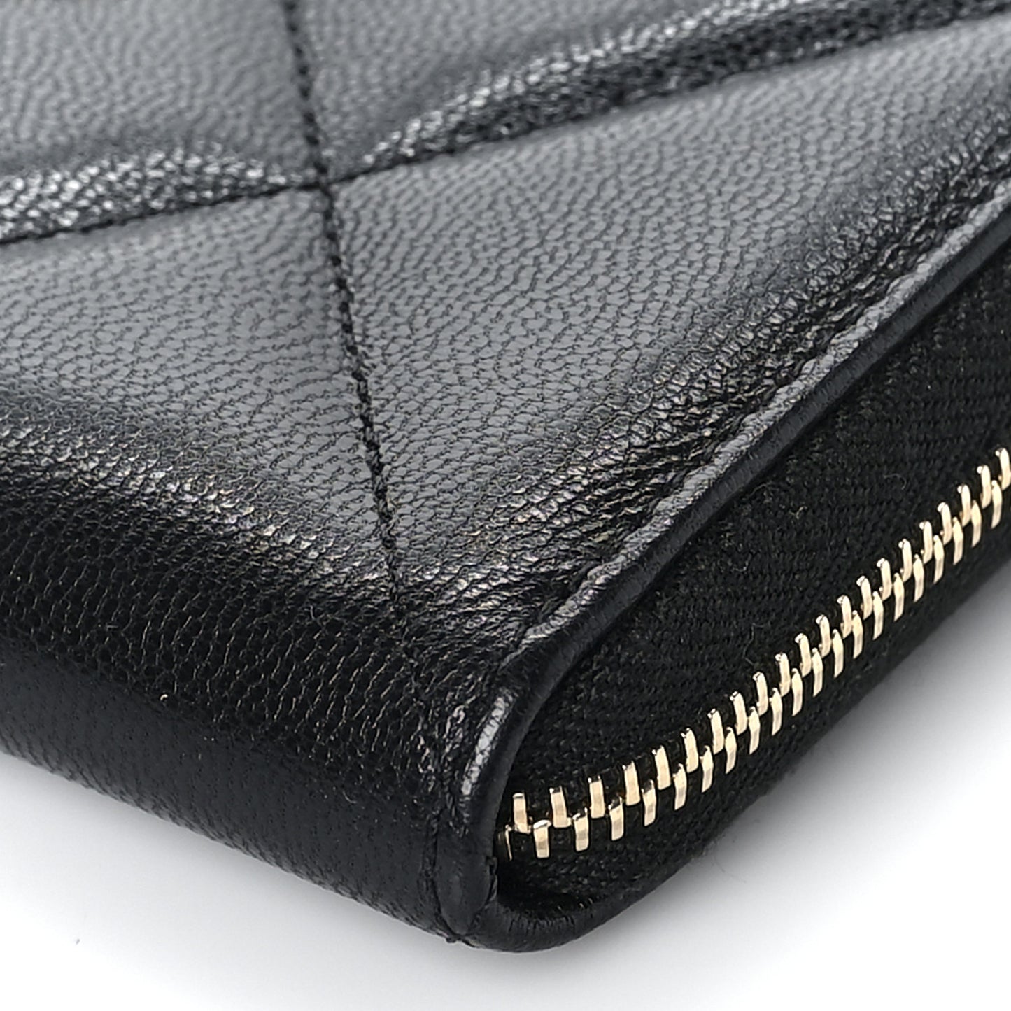 Shiny Goatskin Quilted Chanel 19 Long Zipped Around Wallet Black