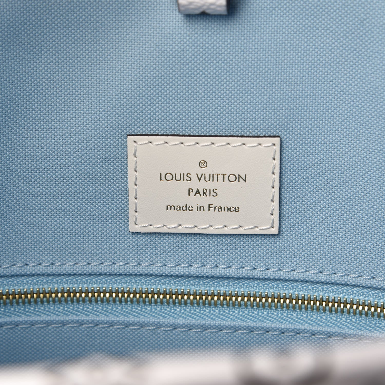 Louis Vuitton Monogram Giant Hawaii Onthego Blue 7 of 11