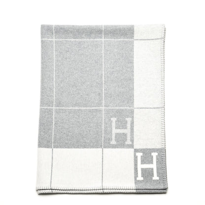 Hermes Wool Cashmere Avalon III Blanket Ecru Gris Clair 1 of 4