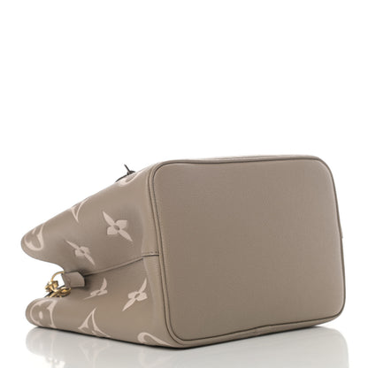 Louis Vuitton Empreinte Monogram Giant Neonoe MM Tourterelle Creme 3 of 4