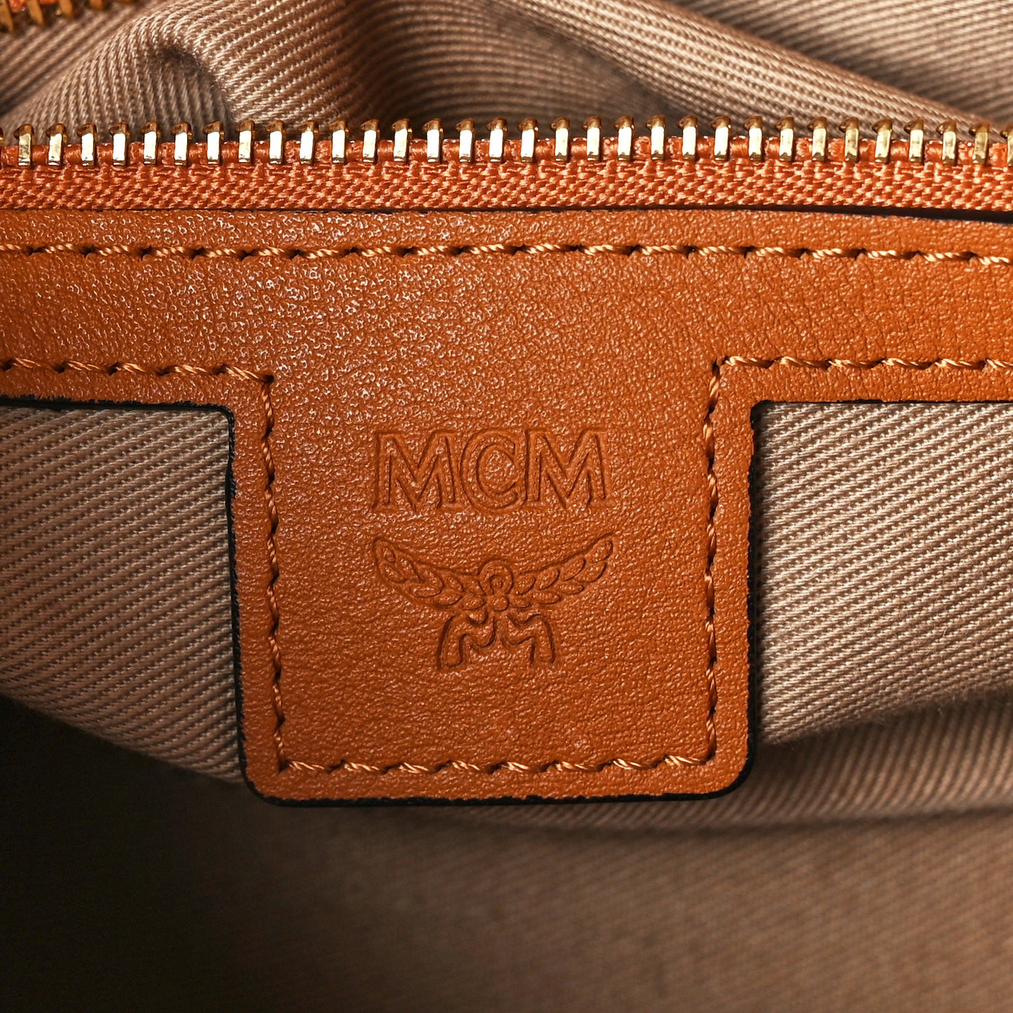 Visetos Small Essential Boston Bag Cognac