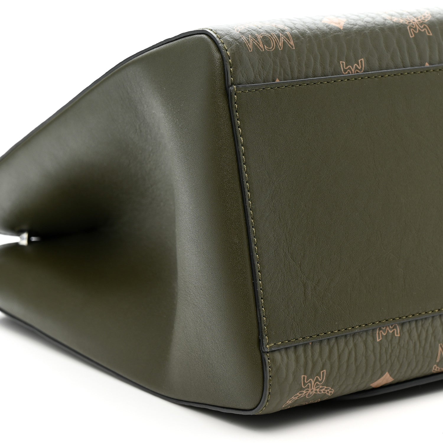 MCM Visetos Medium Aren Hobo Sea Turtle 9 of 10