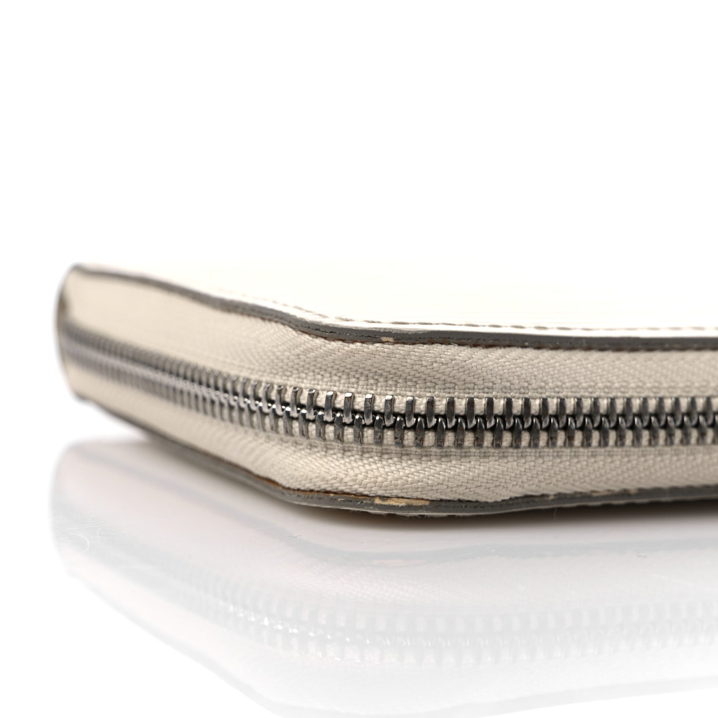Epi Zippy Wallet Ivory