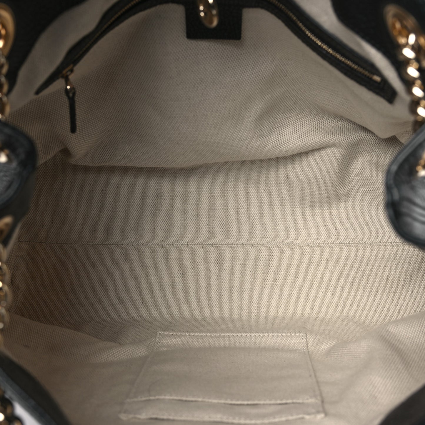 Pebbled Calfskin Medium Soho Chain Shoulder Bag Black
