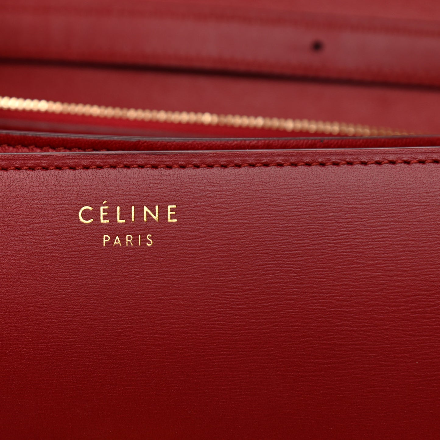 Box Calfskin Medium Classic Box Flap Bag Red