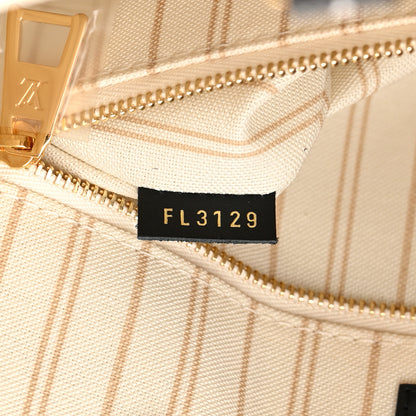 Louis Vuitton Monogram Giant Jungle Onthego GM Ivory 7 of 20