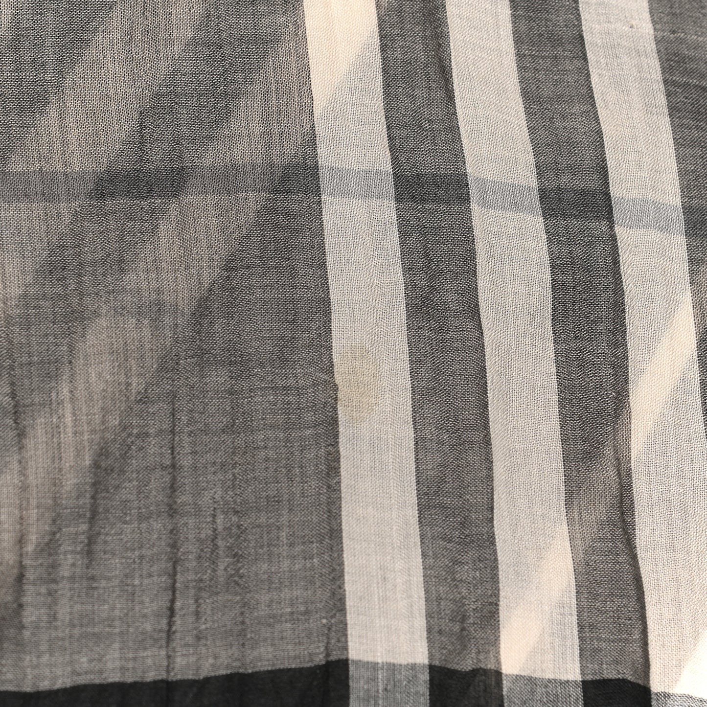 Linen Classic Check Check Lightweight Scarf Grey