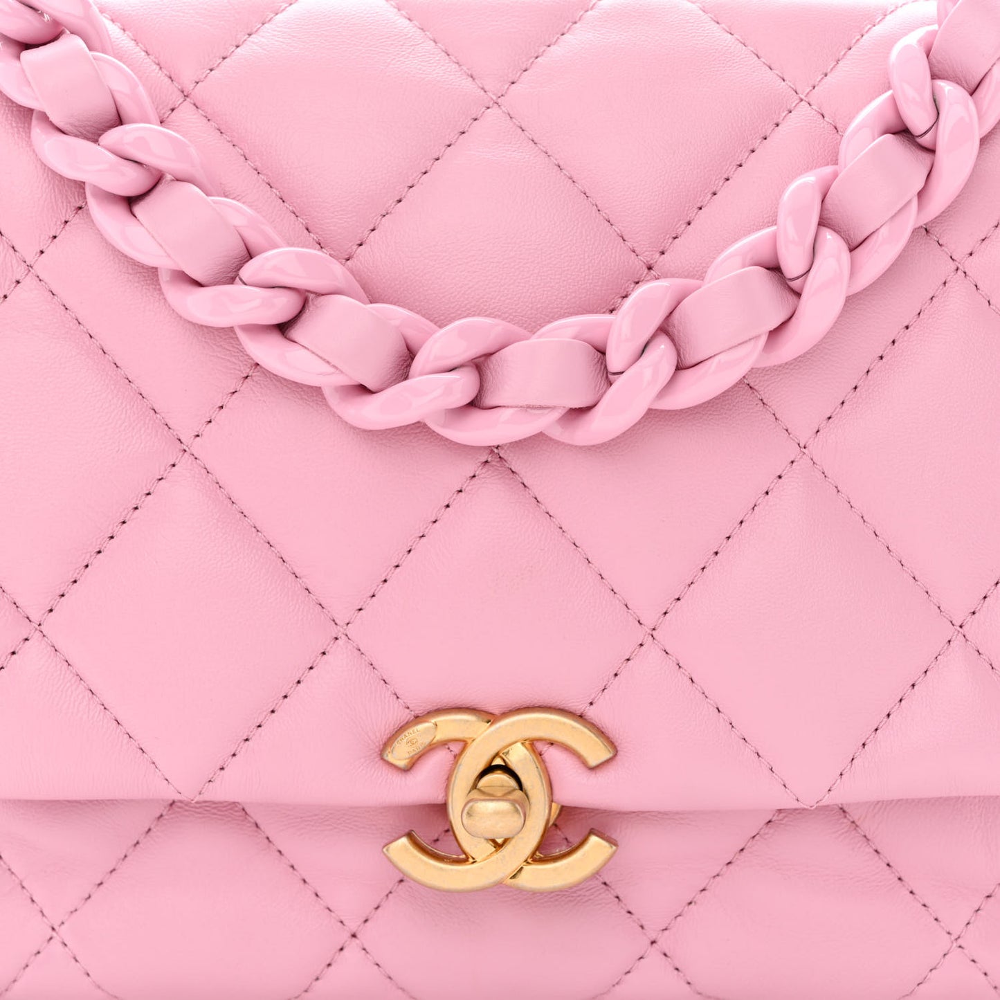 Lambskin Quilted Small Lacquered Chain Flap Pink