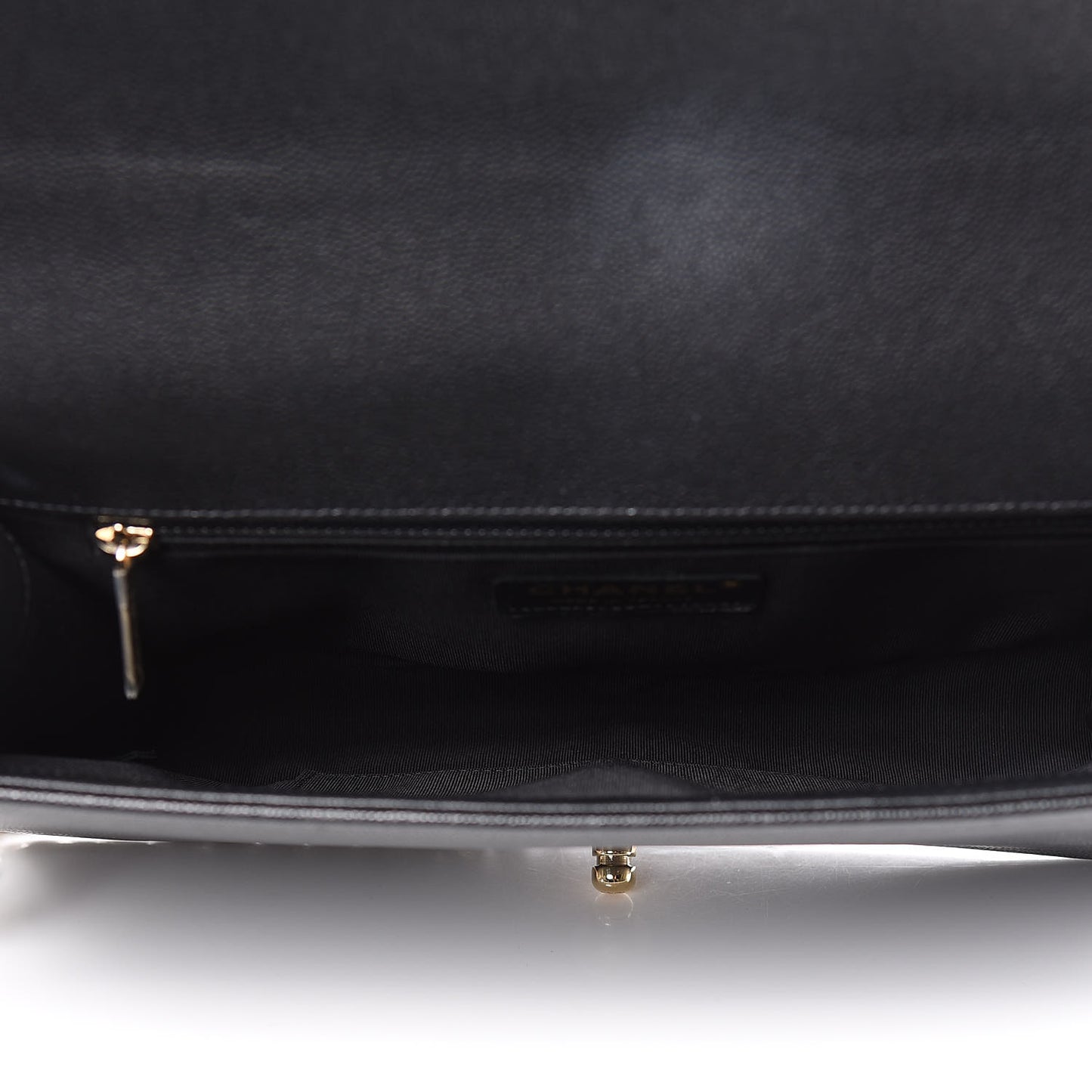 Caviar Quilted New Medium Boy Flap Black