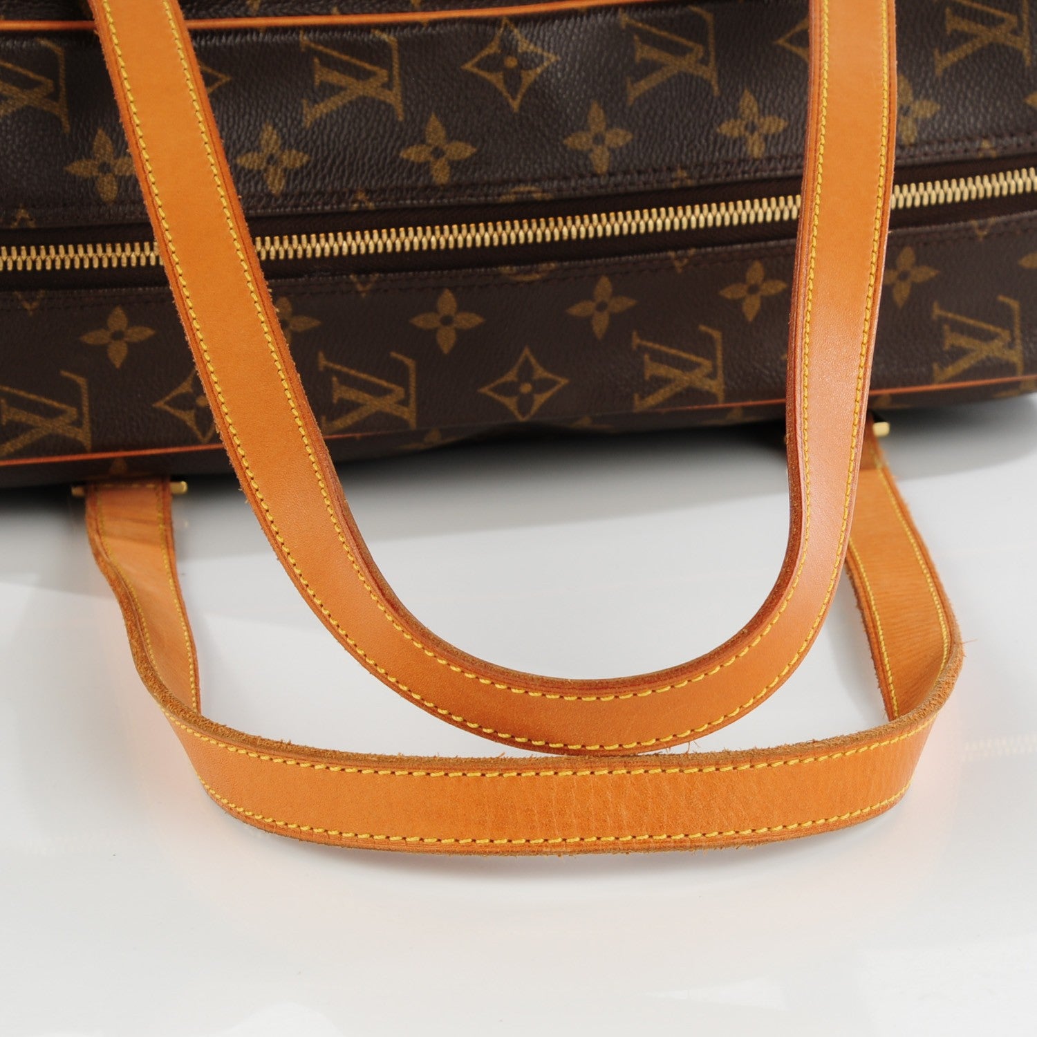 Louis Vuitton Monogram Cite GM 8 of 10