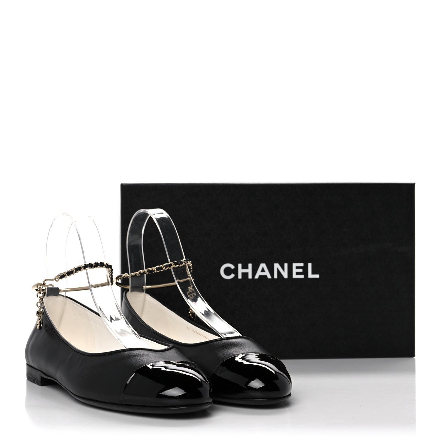 Lambskin Patent Calfskin Cap Toe Ankle Chain Ballerina Flats 39.5 Black