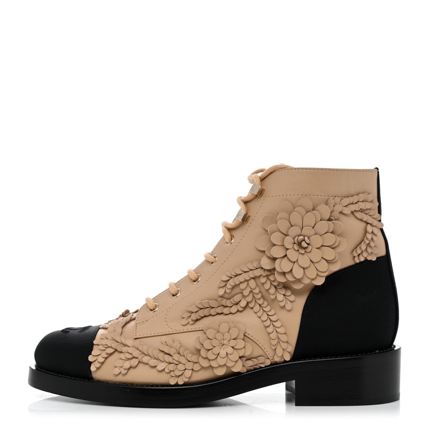 Embroidered Lambskin Grosgrain Lace Up Boots 40 Beige Black