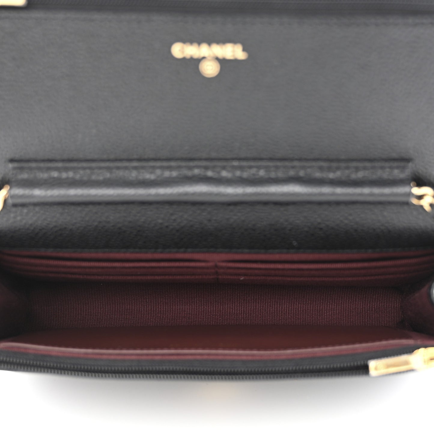 Caviar Quilted Wallet on Chain WOC Black