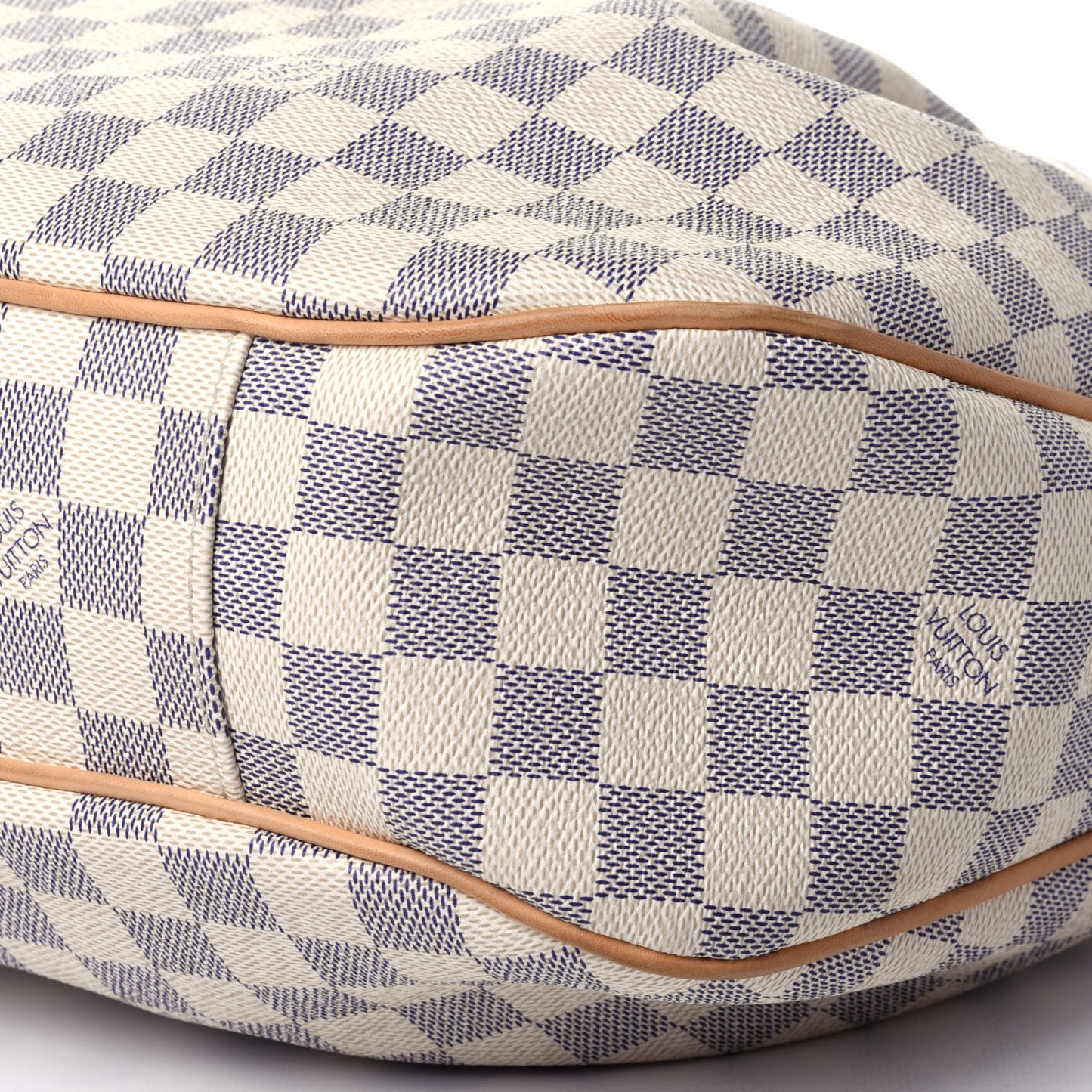 Damier Azur Evora MM