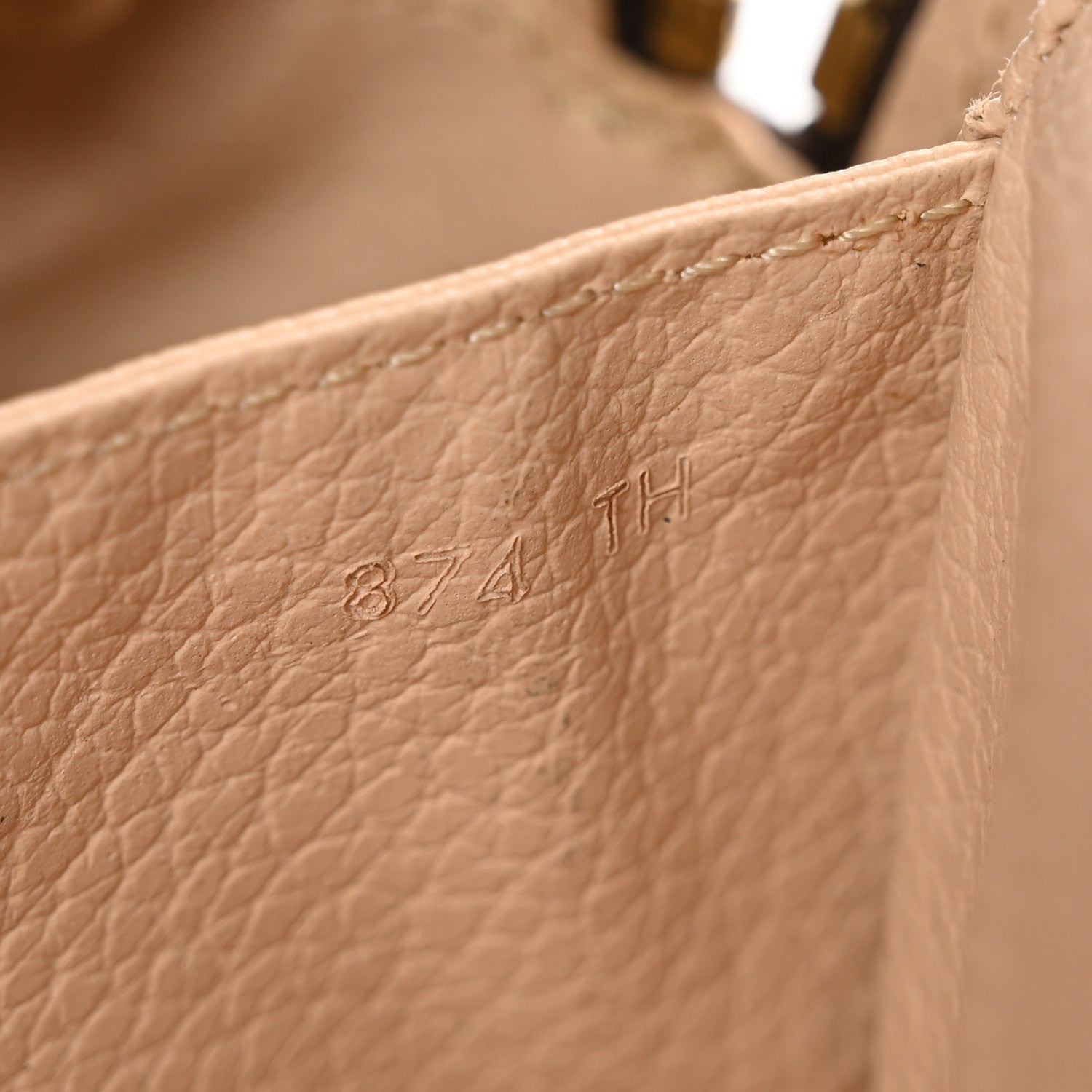 Louis Vuitton Monogram Trousse Toilette 28 7 of 9