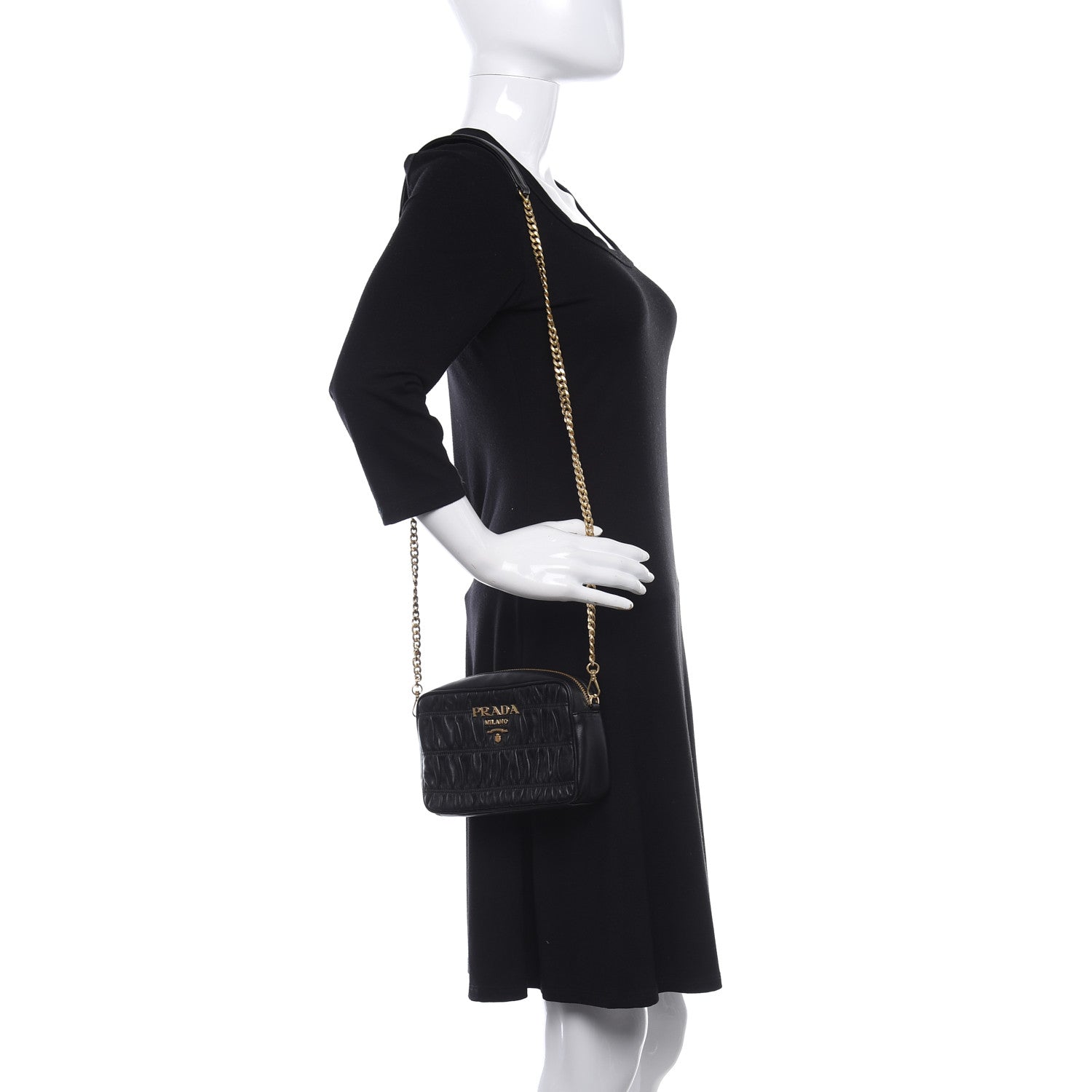 Prada Nappa Gaufre Camera Bag Black 845969 – FASHIONPHILE