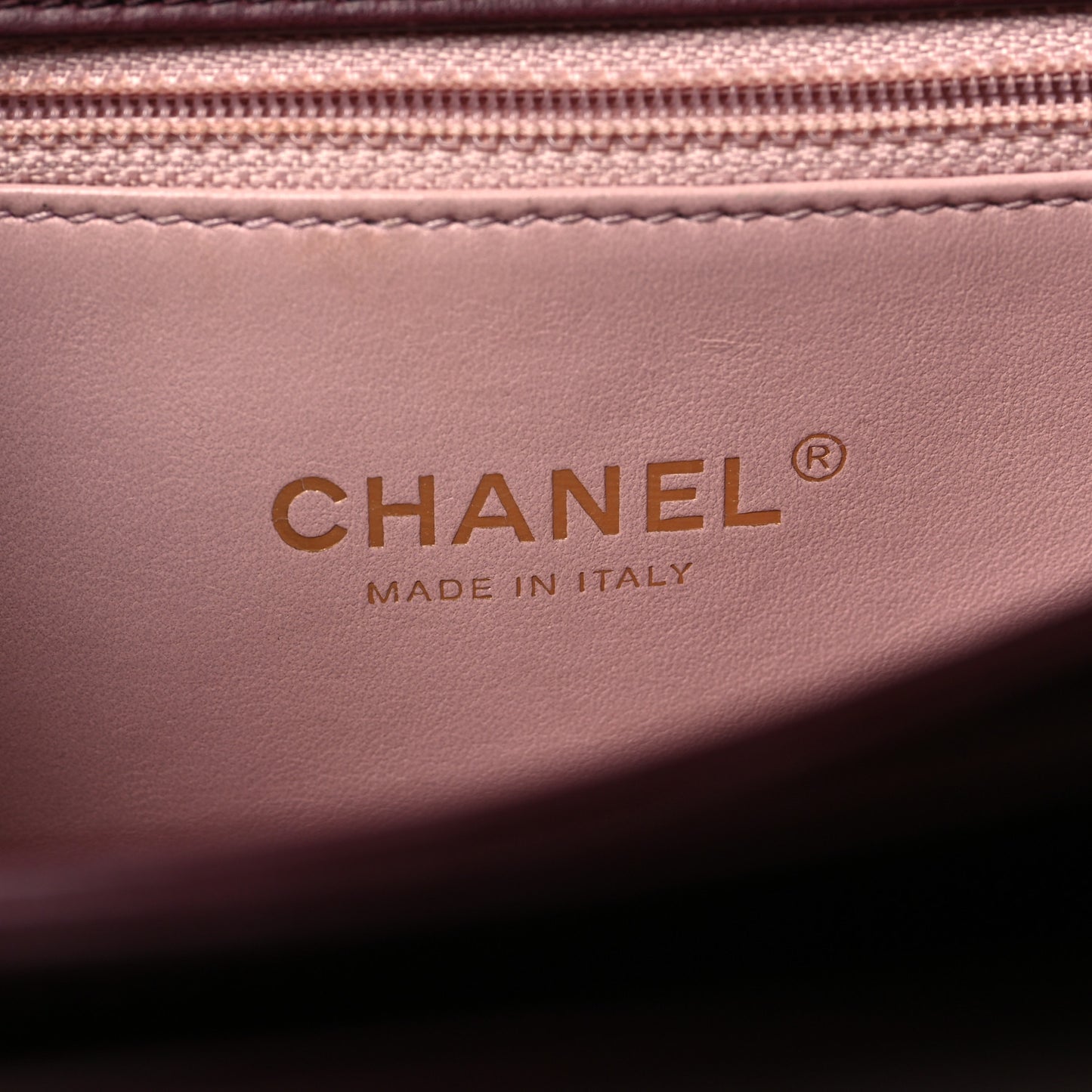 Iridescent Calfskin Quilted Small Straight Lined Flap Red