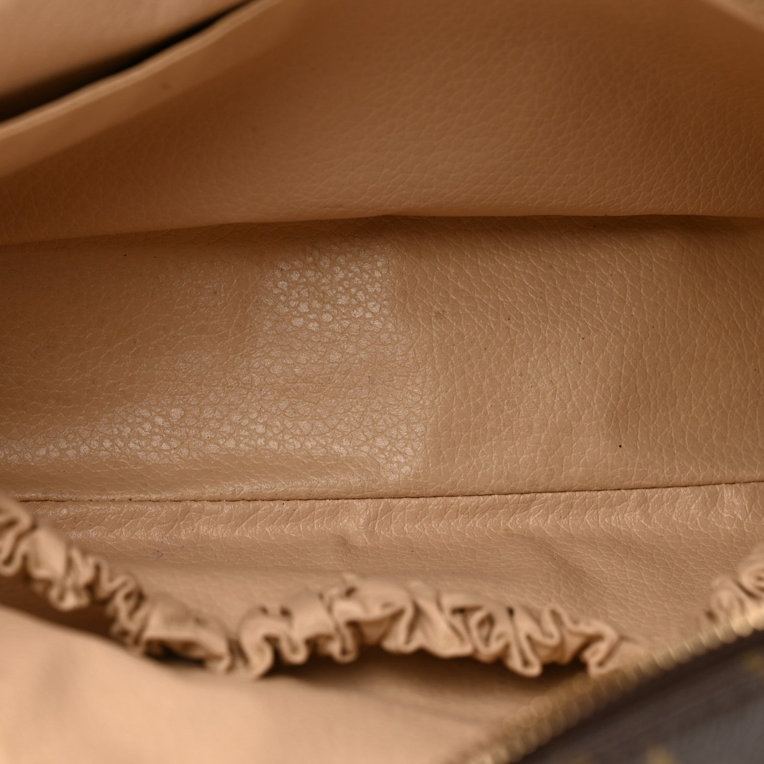 Louis Vuitton Monogram Trousse Toilette 23 5 of 9