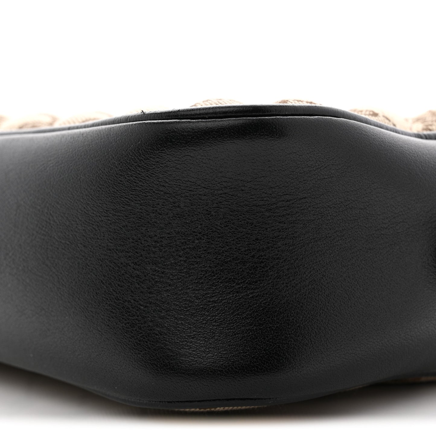 Monogram Matelasse Diagonal Small GG Marmont Chain Shoulder Bag Beige Black