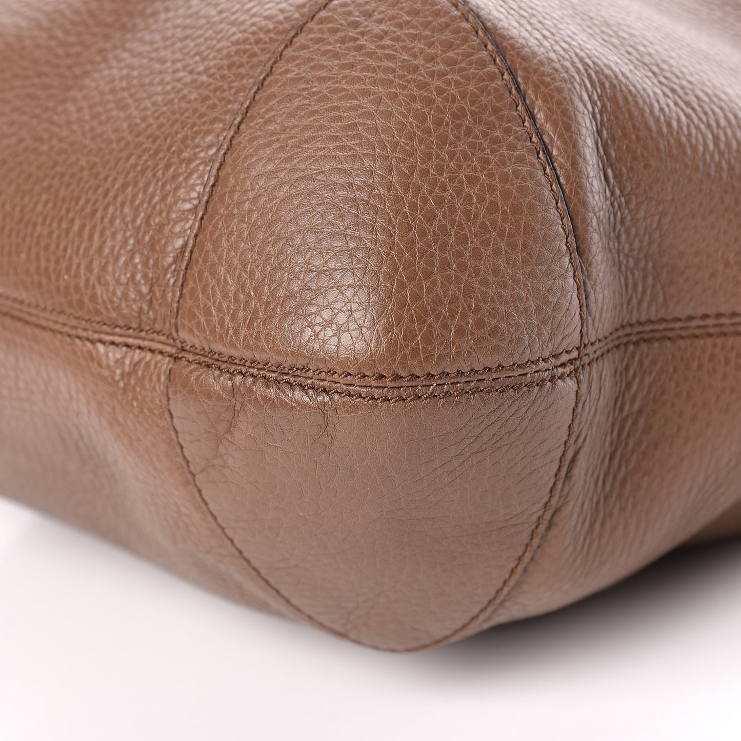 Cellarius Calfskin Medium Soho Chain Hobo Acero