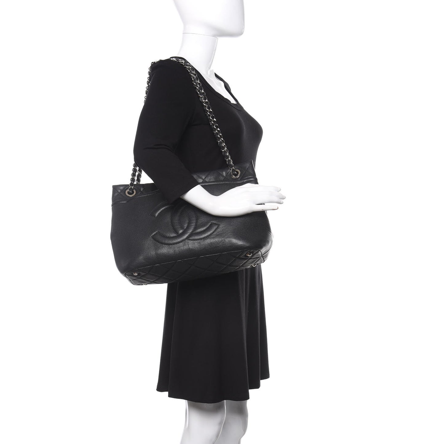 Caviar Timeless CC Soft Tote Black