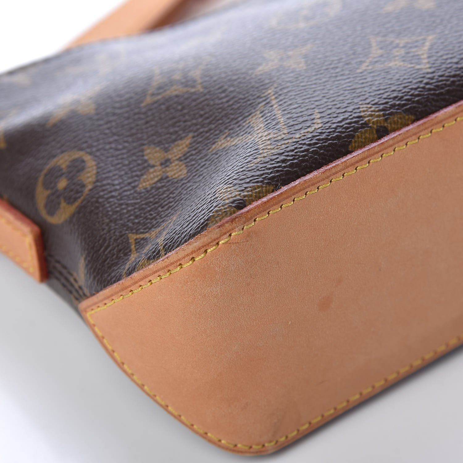 Louis Vuitton Monogram Trotteur 8 of 16