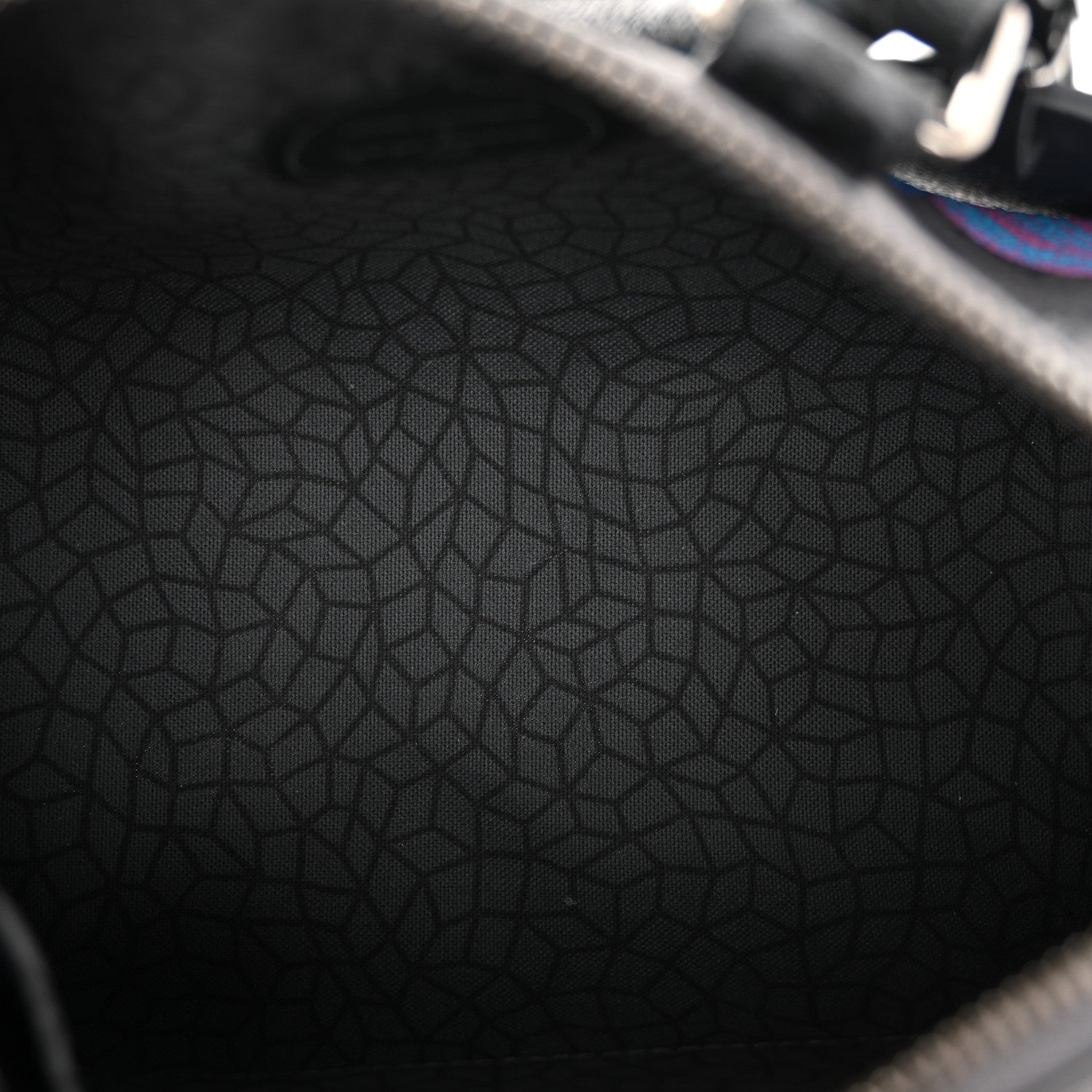Louis Vuitton LV X YK Monogram Eclipse Reverse Pumpkin Keepall Bandouliere 25 Multicolor 5 of 11