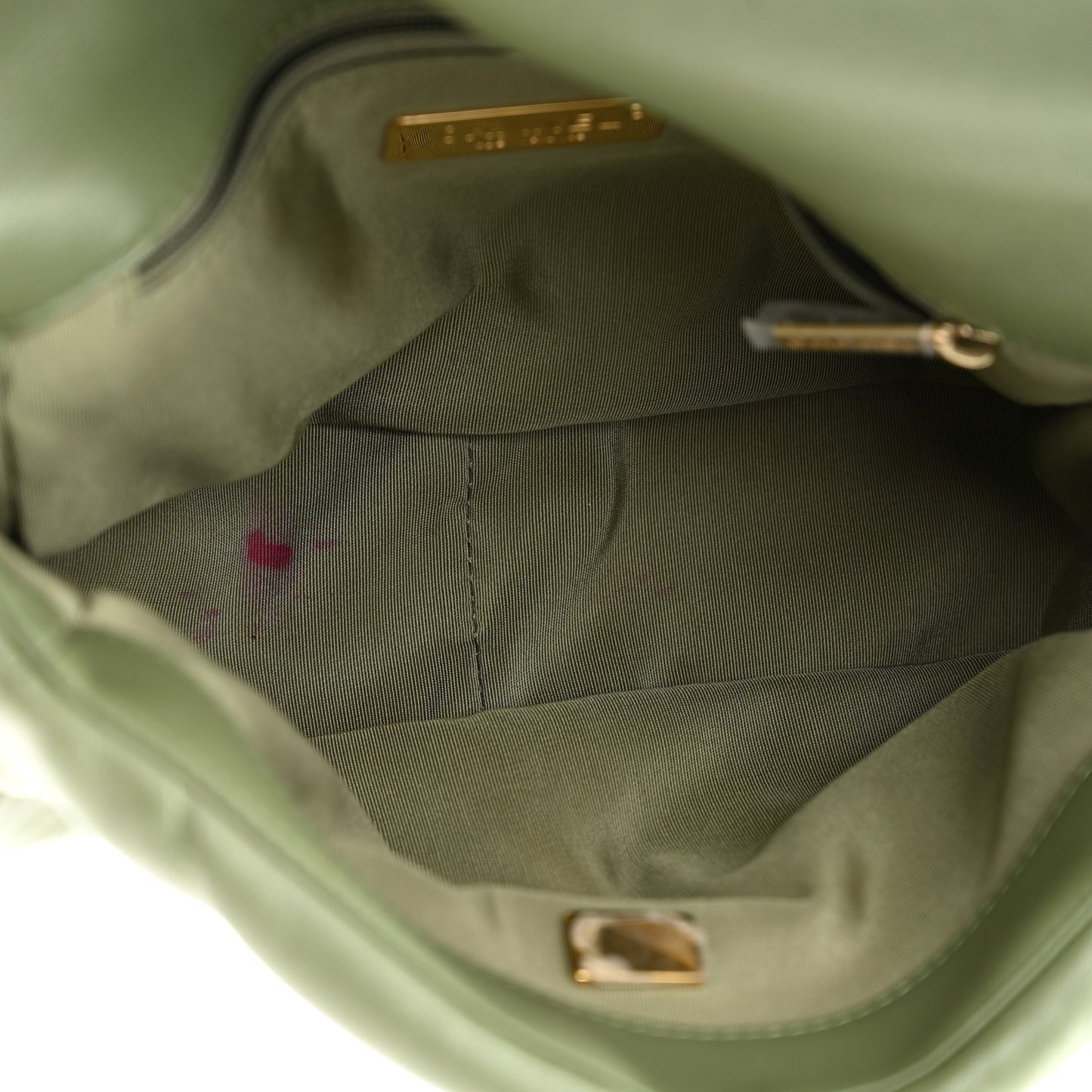 Lambskin Quilted Medium Chanel 19 Flap Green