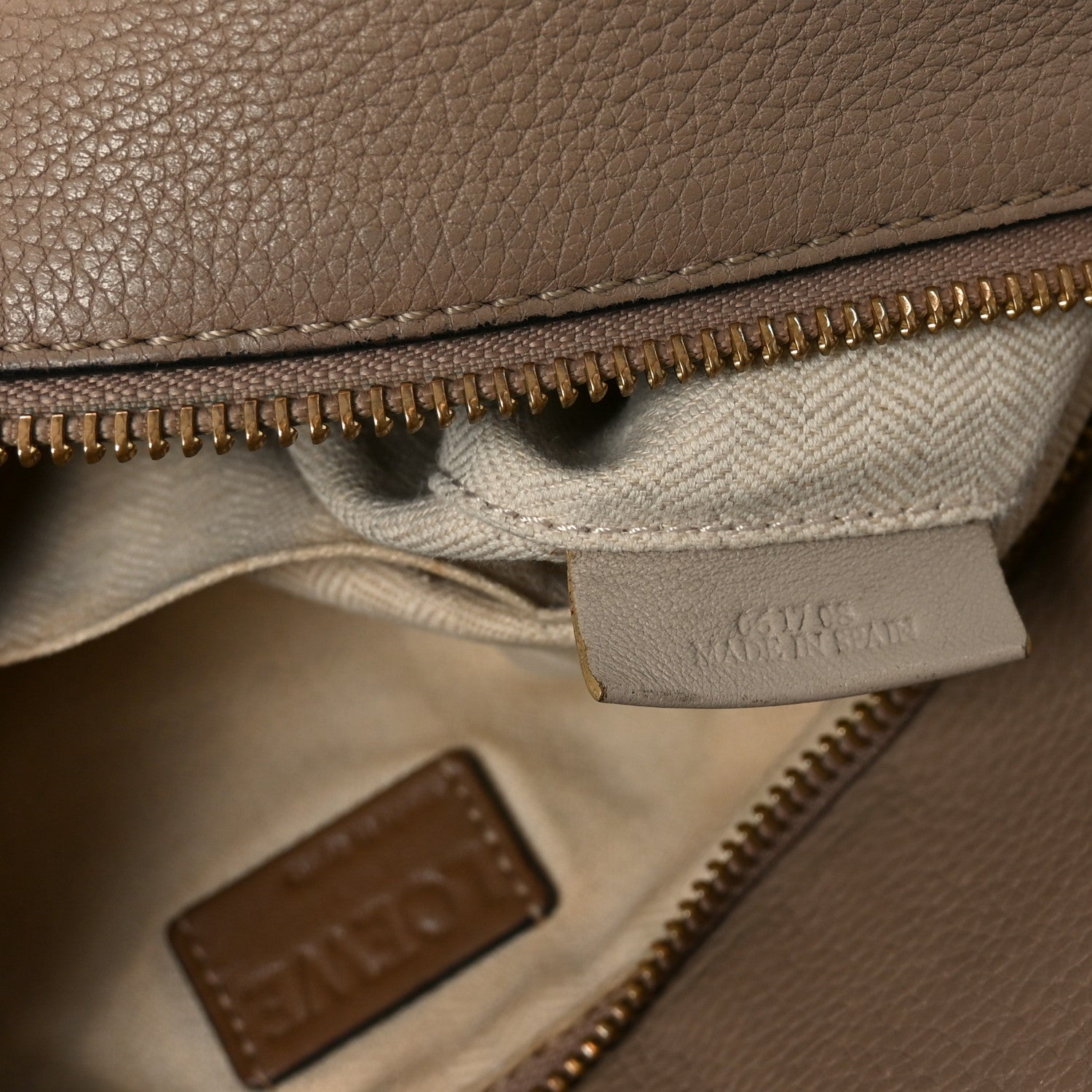 Loewe Grained Calfskin Medium Puzzle Bag Sand Mink 7 of 10