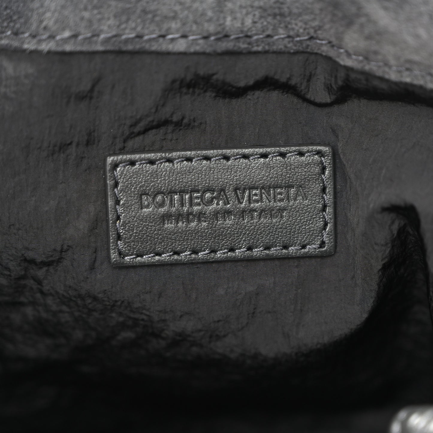Suede Calfskin Intrecciato Medium Dustbag Grey
