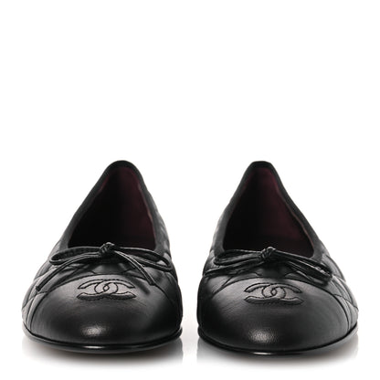 Chanel Aged Calfskin Quilted CC Cap Toe Ballerina Flats 38.5 Black 3 of 13