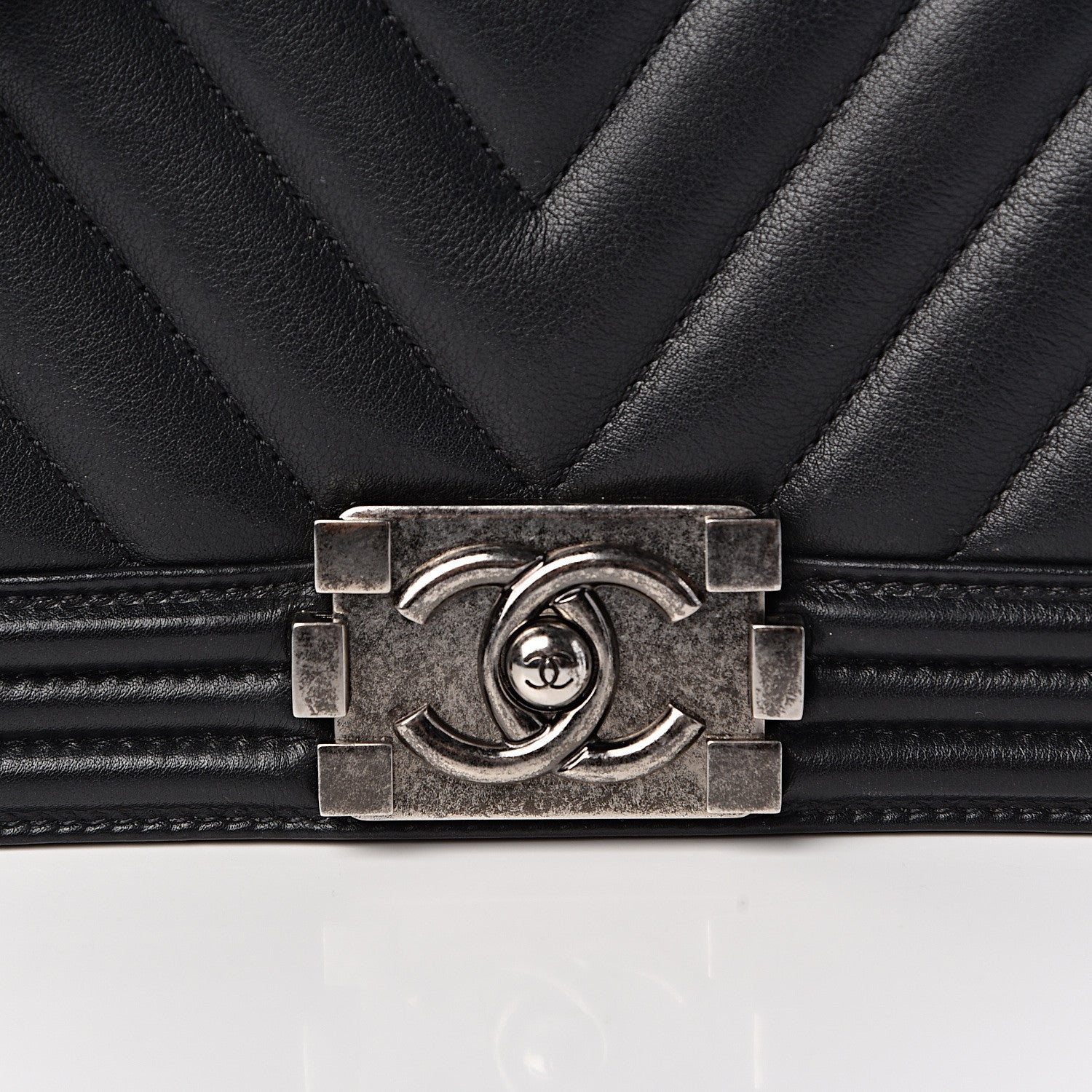 Chanel Calfskin Chevron Quilted Medium Boy Flap Black 15 of 16