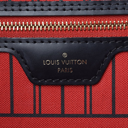 Louis Vuitton Monogram World Tour Neverfull MM 6 of 10