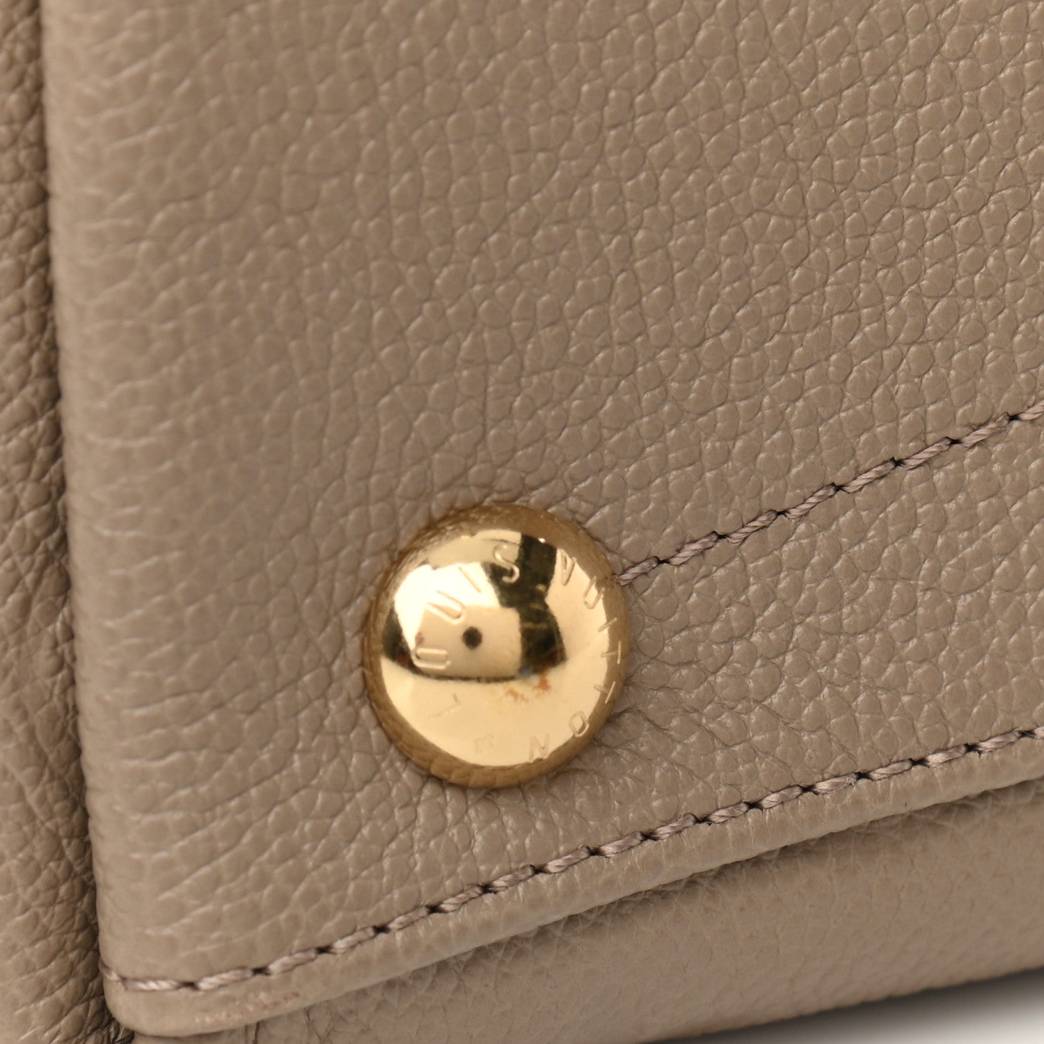 Louis Vuitton Empreinte V Tote MM Tourterelle 10 of 11